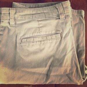 Women’s Khakis
